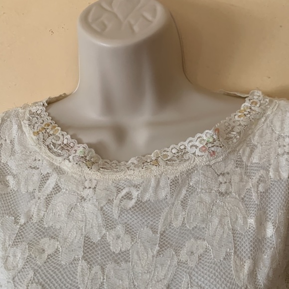 Cream lace long sleeve top size S - Picture 2 of 8